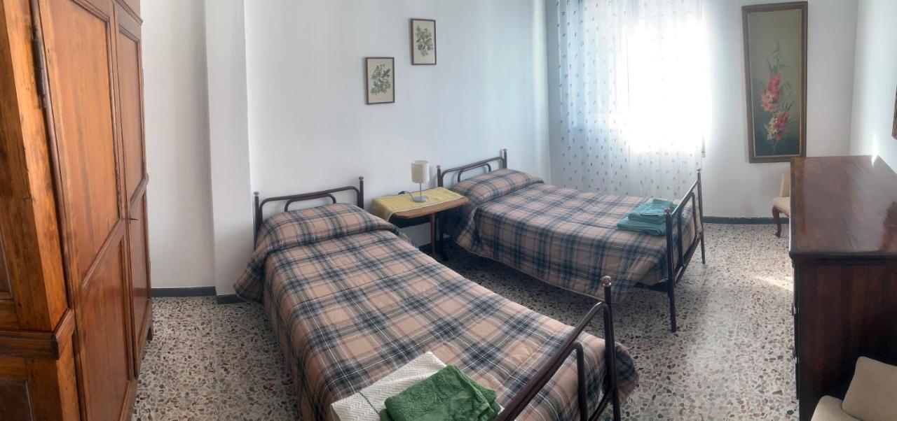 Casa Bianca 4 - Confortevole In Centro A Moneglia Eksteriør billede